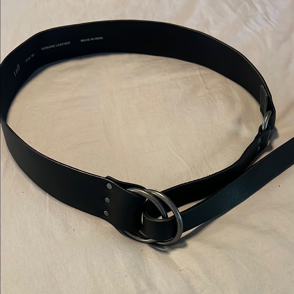 J. Jill Black and Silver Leather Belt Minimalist Design